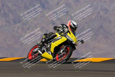 media/Oct-09-2022-SoCal Trackdays (Sun) [[95640aeeb6]]/Turn 9 (1pm)/